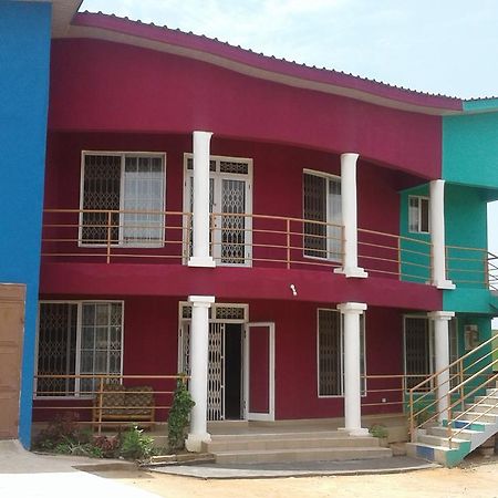 The Accra Backpackers Hostel 외부 사진