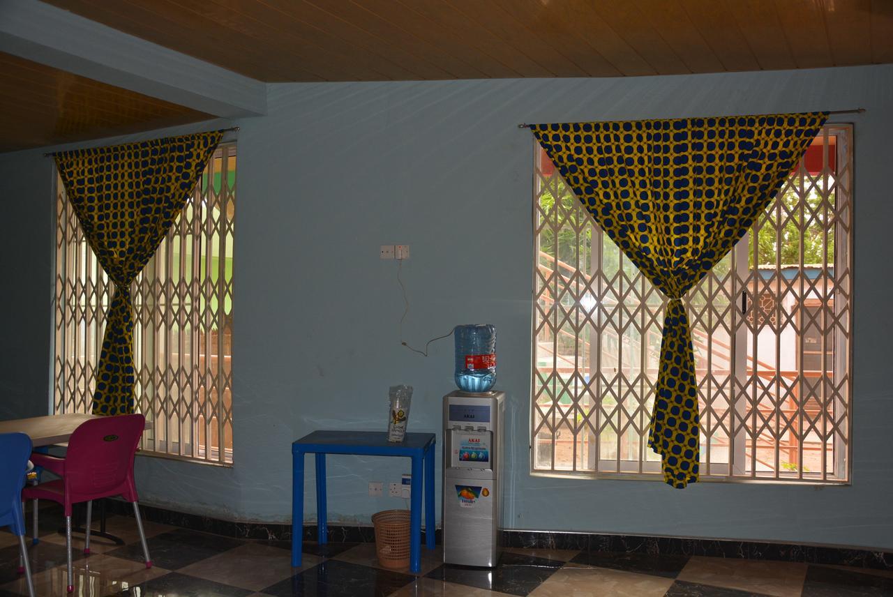 The Accra Backpackers Hostel 외부 사진